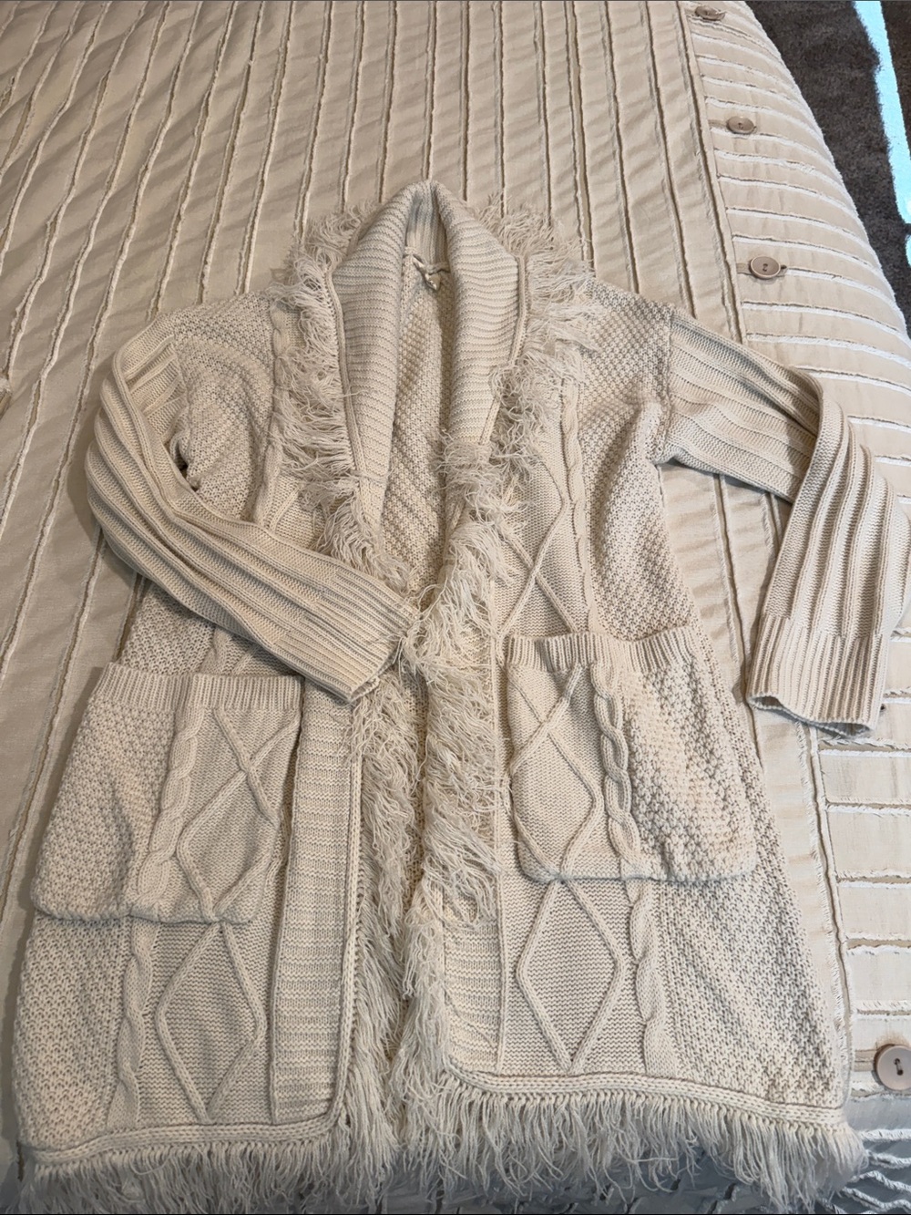 BiBi Cream Fringe-Trim Cable Knit Shawl Cardigan